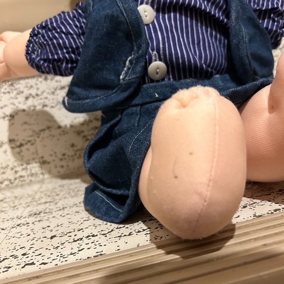 Cabbage Patch Kid Growing Hair - Picture 6 of 11